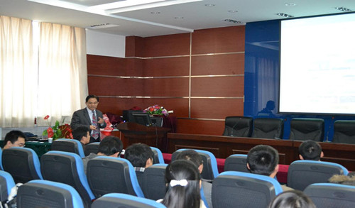 包头市“院士、专家包头行”活动在36365官网举办